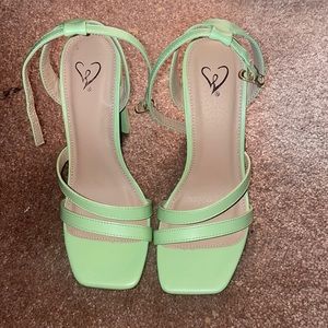 mint green block heels !